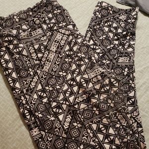 LuLaRoe Pants - LuLaRoe TC2 Leggings LuLaRoe Pants - LuLaRoe TC2 Leggings